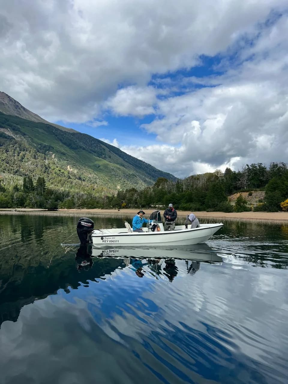 Pesca en lago